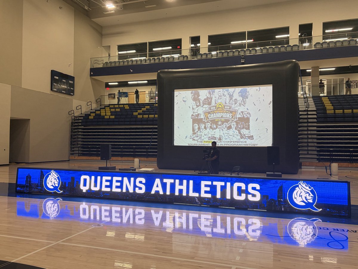 lavsummers tweet media