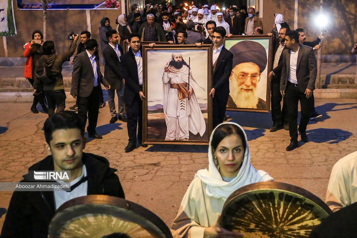 menavisualss's tweet photo. 🇮🇷 People of the Fire: Iranian Zoroastrians

One of the world's oldest religions still in existence and one of the earliest monotheistic faiths. The Zoroastrians are the indigenous religion of Iran. However, Iran is actually home to the third largest number of Zoroastrian population after India and Iraq at around 25,271 people, mostly in Yazd, Kerman and Tehran. 

The Zoroastrians, alongside Christians and Jews have permanent seats in Iran's legislative assembly.