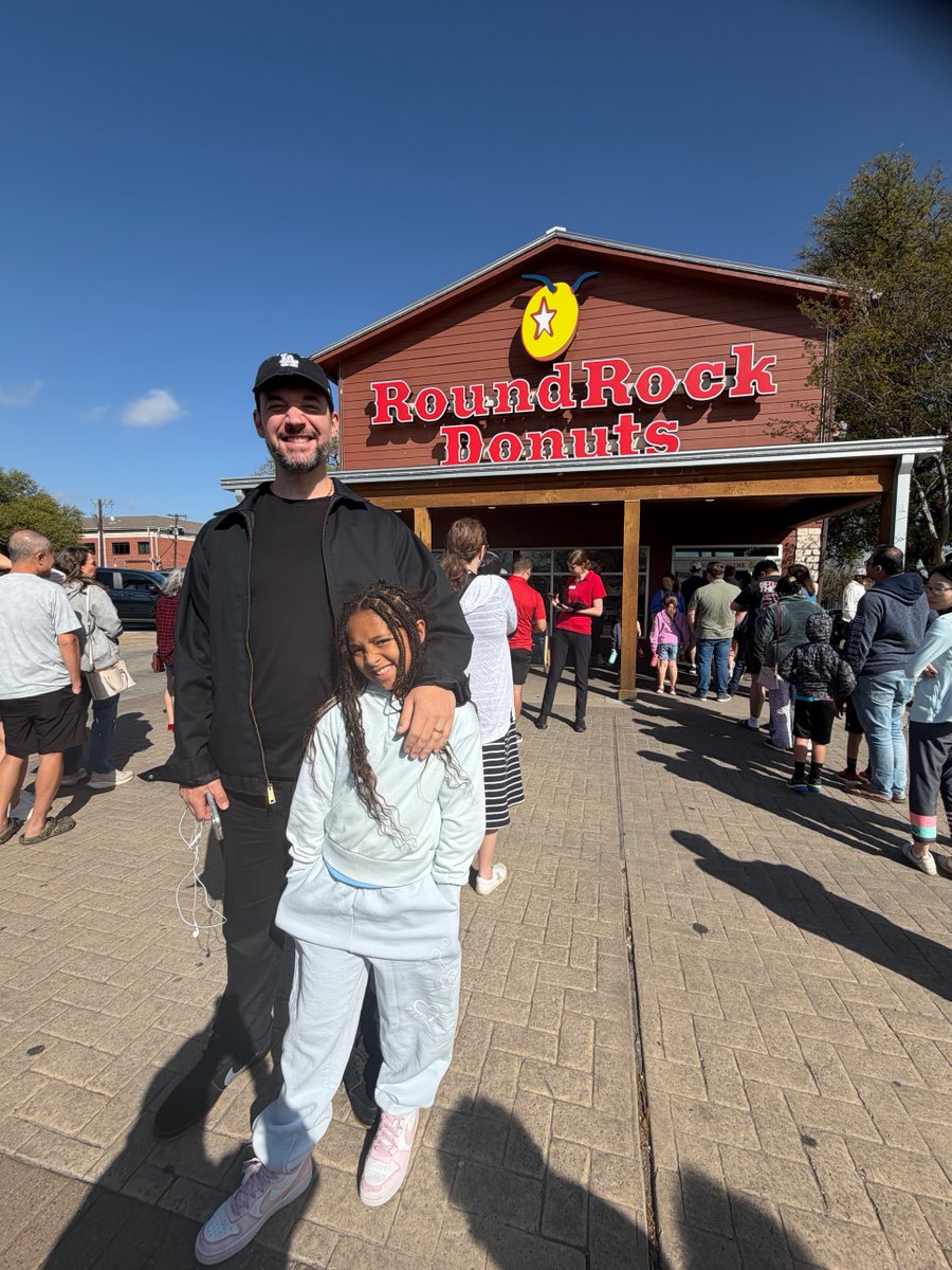 Alexis Ohanian 🗽 tweet media