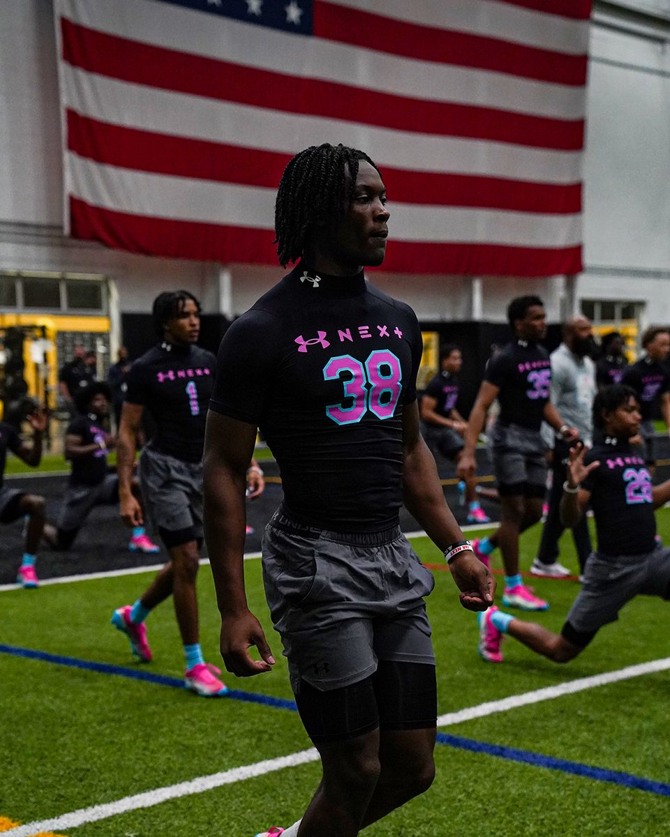 Billy Tucker tweet media