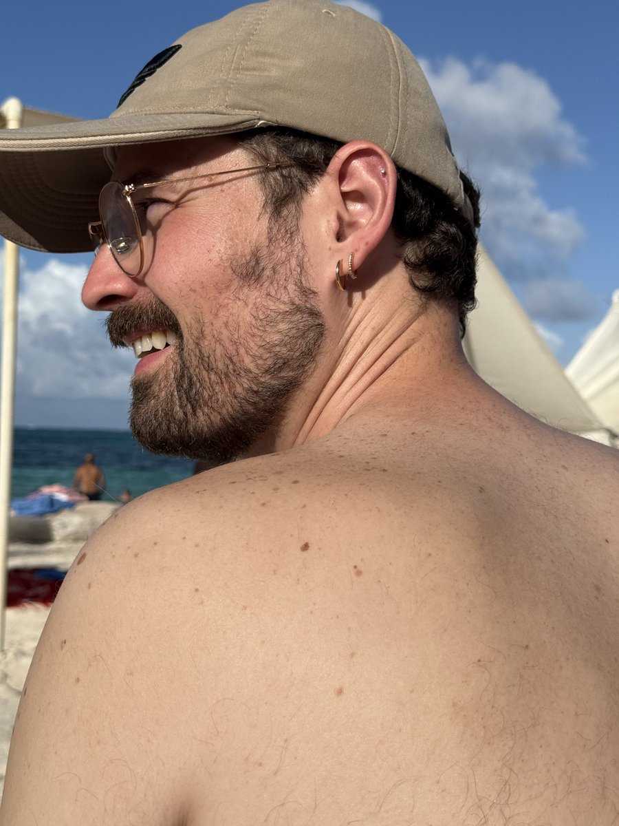 David Pérez Arias tweet media