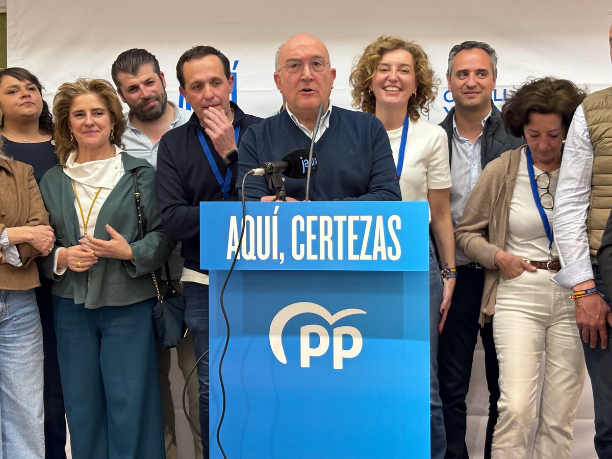PPAytoVLL's tweet photo. 🔵 Valladolid respalda al @ppopular en las elecciones de #CastillayLeón. Gracias a todos los vallisoletanos por su participación en una jornada democrática que demuestra, una vez más, el compromiso de nuestra ciudad con el futuro de Castilla y León.

💙 @PPValladolid @PPopularCyL https://t.co/3HMIkWewck