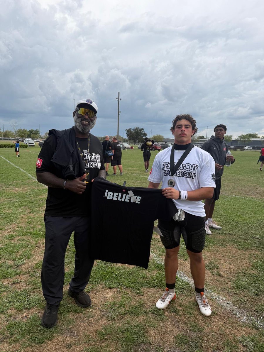 BryanNeves1's tweet photo. Blessed to be at the Real McCoy exposure camp.   

Running back MVP at camp blessed thank you to my coaches and god for these opportunities. @coachdicunto @CoachNixon_Cuse.  @donnieburchfiel @PrepRedzoneFL @NxgnCamps https://t.co/EdTfwoVL06