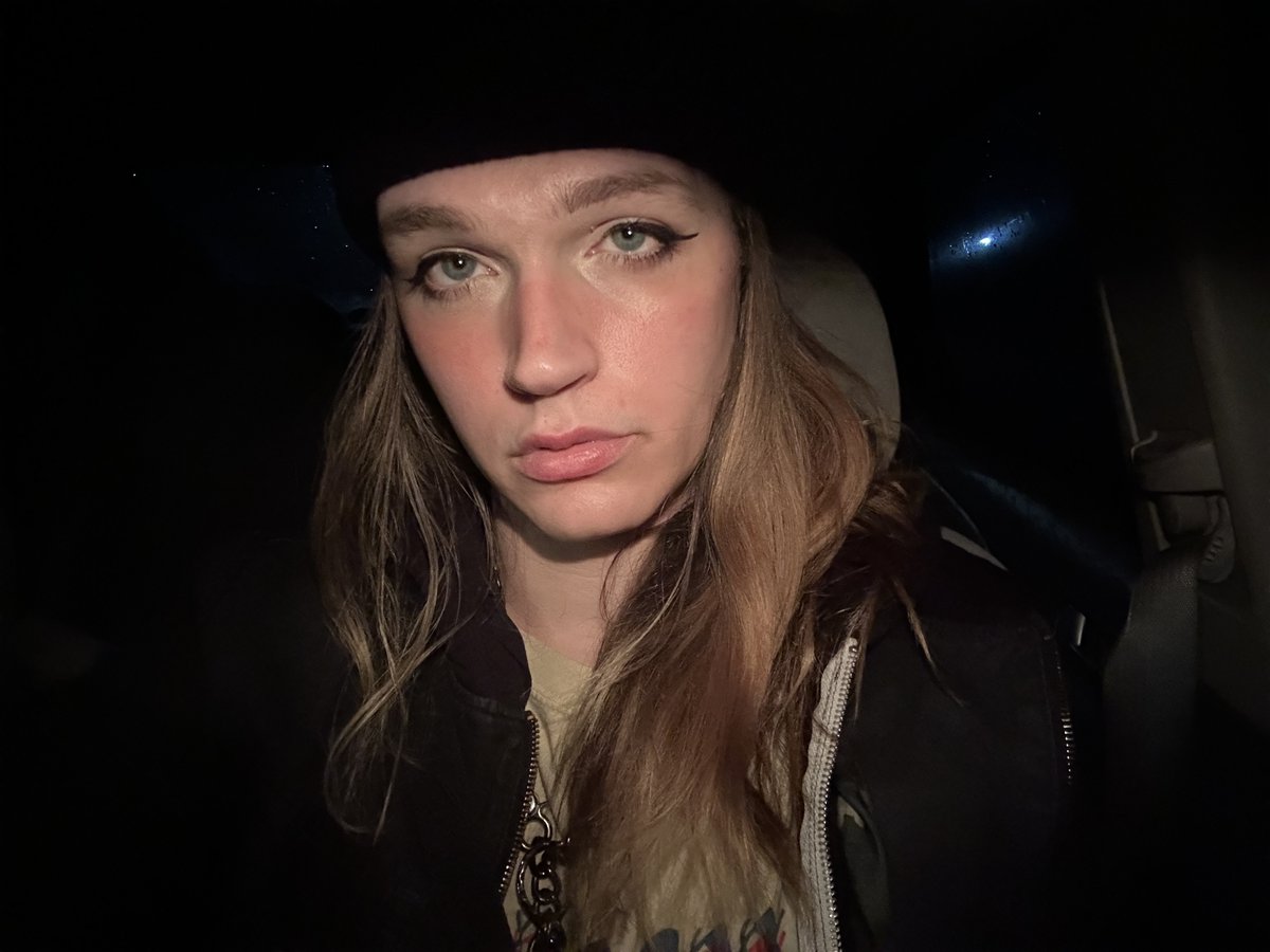 ❀ CAMILLE ❀ tweet media