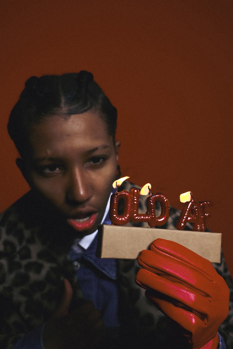 “What’s ya age?”