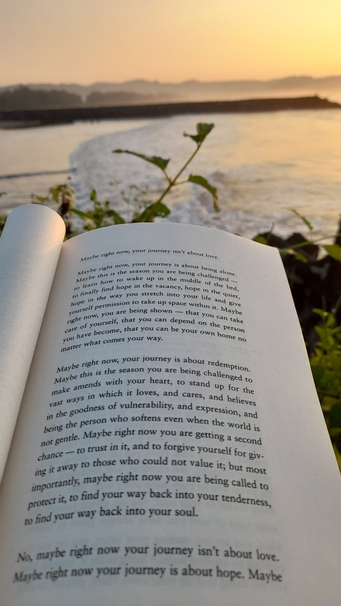milkeutaa's tweet photo. I have to stile alive!
Because I still curious about what kind of beautiful thing makes me agree to be born in this world 🍃 https://t.co/Uq2bzGR8jj