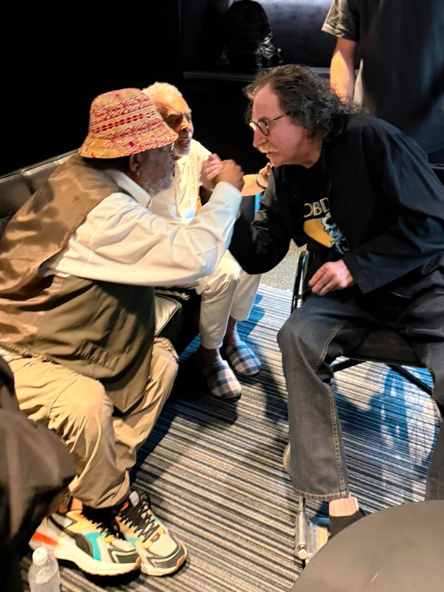 Constant Concept | Charly García tweet media