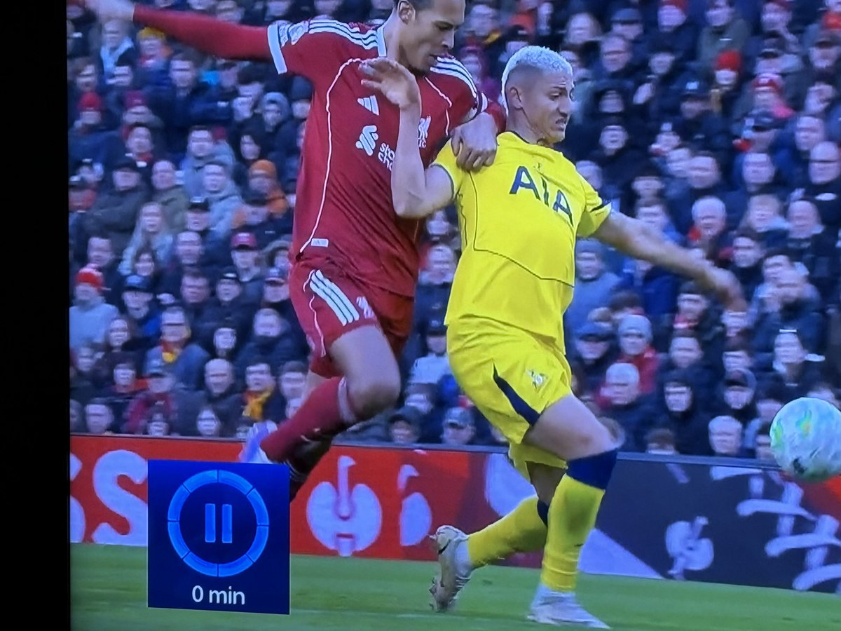 Julia Roberts tweet media