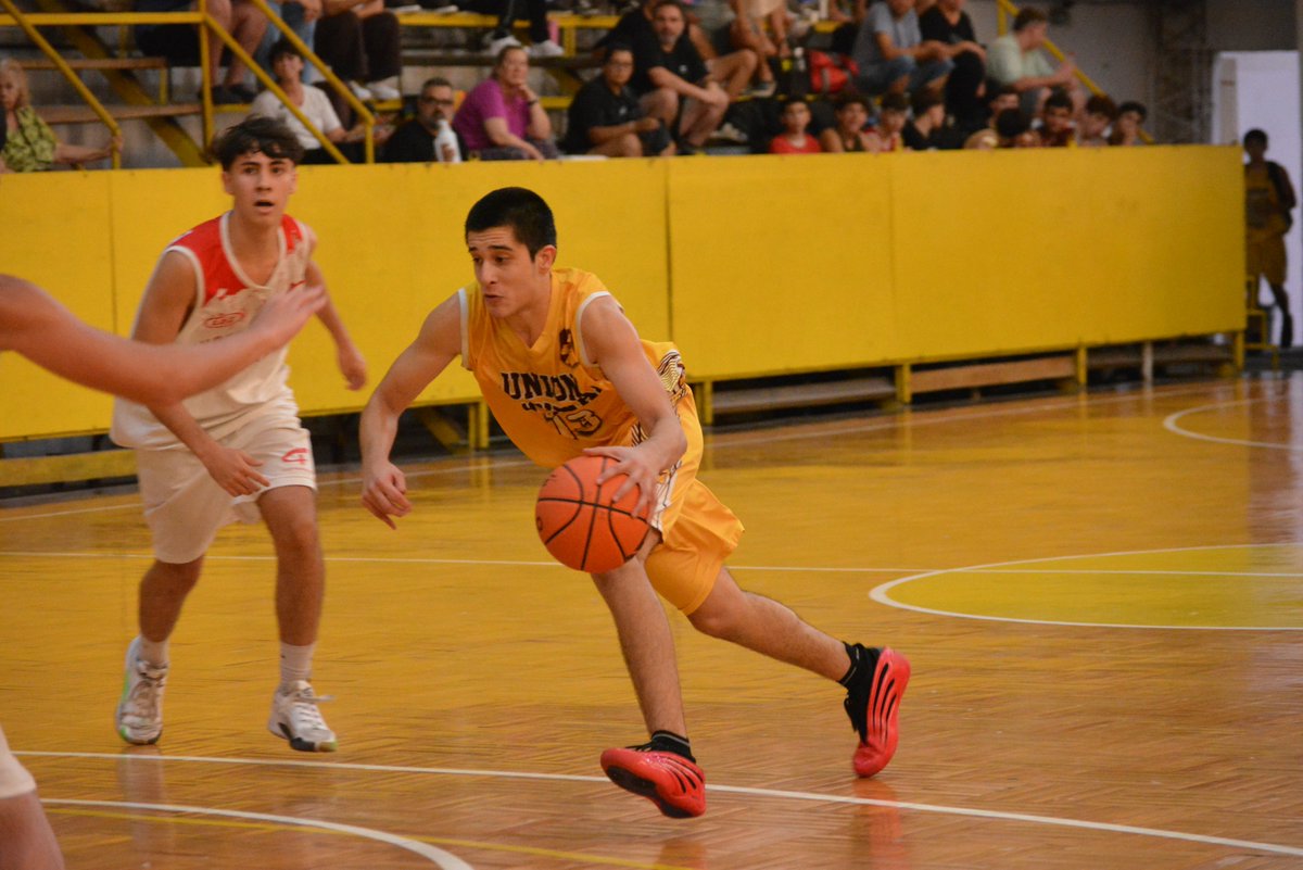 Club Unión Vecinal de La Plata tweet media