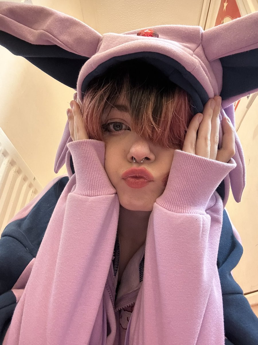 ✮indigo✮ tweet media