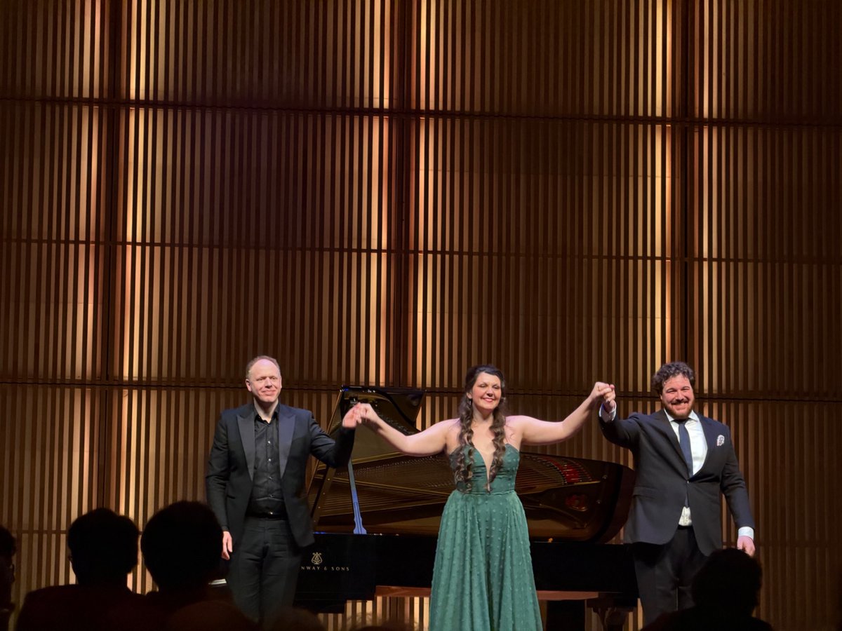 𝙻𝚊𝚞𝚛𝚊 𝙿𝚘𝚎 tweet media