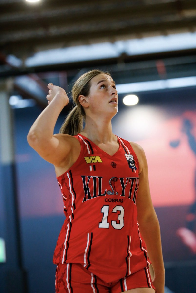 Lily Exton tweet media