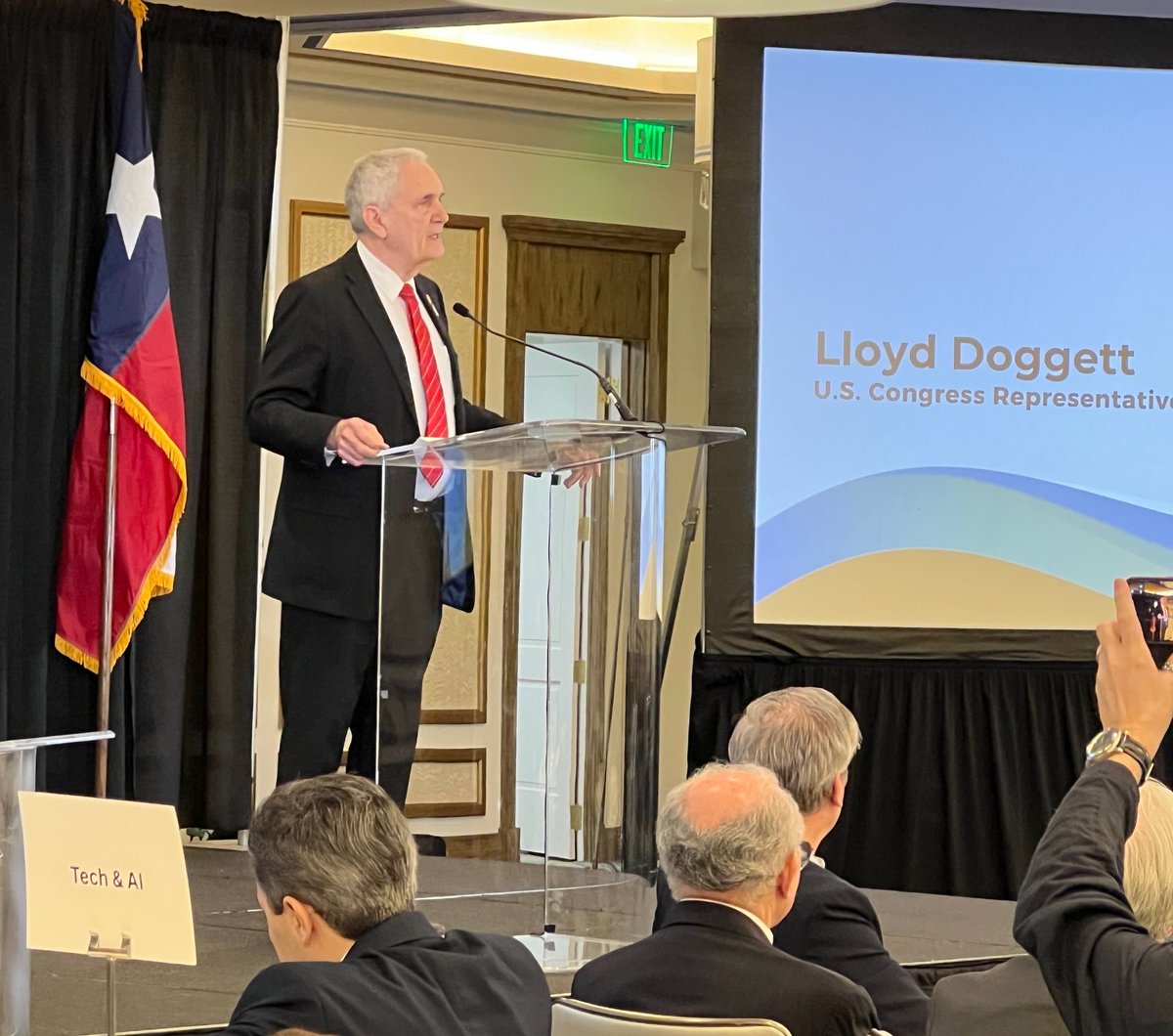 Lloyd Doggett tweet media
