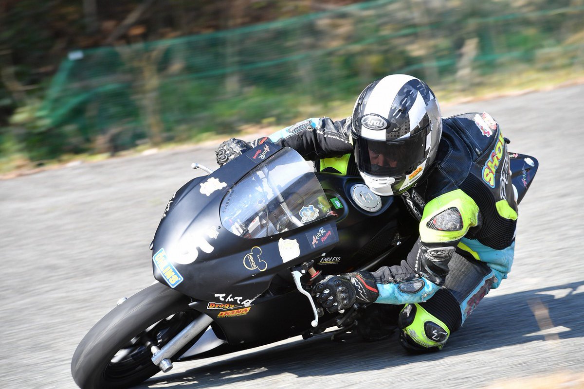 よーすん tweet media