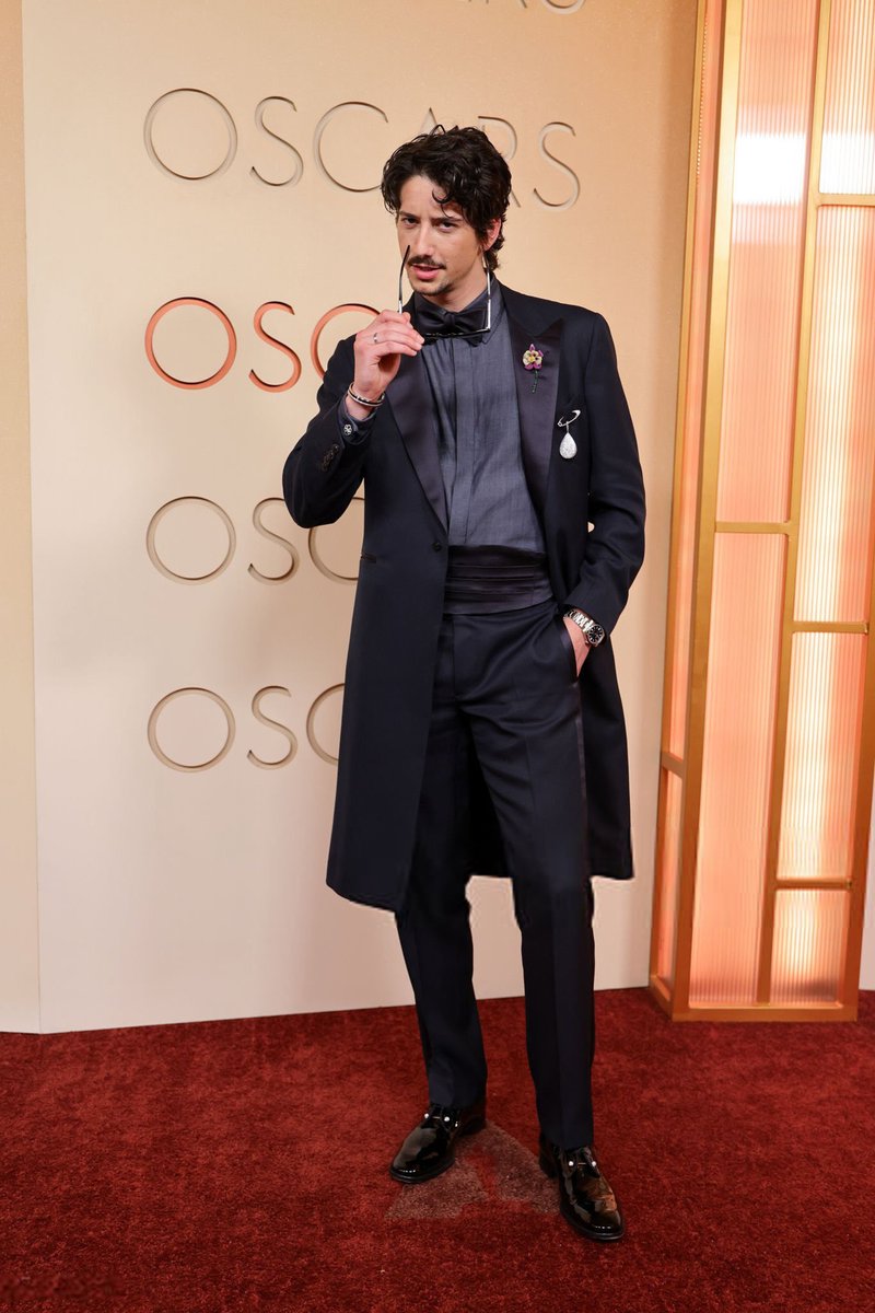 DIZfilms's tweet photo. 実写版『ラプンツェル』のフリン・ライダー、めちゃくちゃフリンライダーだ！！！#oscars https://t.co/nWFmAzTapj