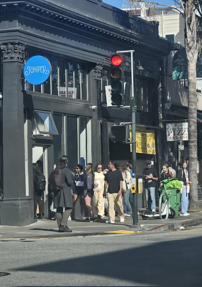 Domestic Terrorist 🐺 tweet media