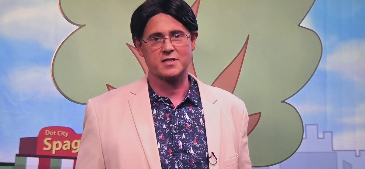 ryan (#1 GREGGHEAD HOBBIT BUFF) tweet media