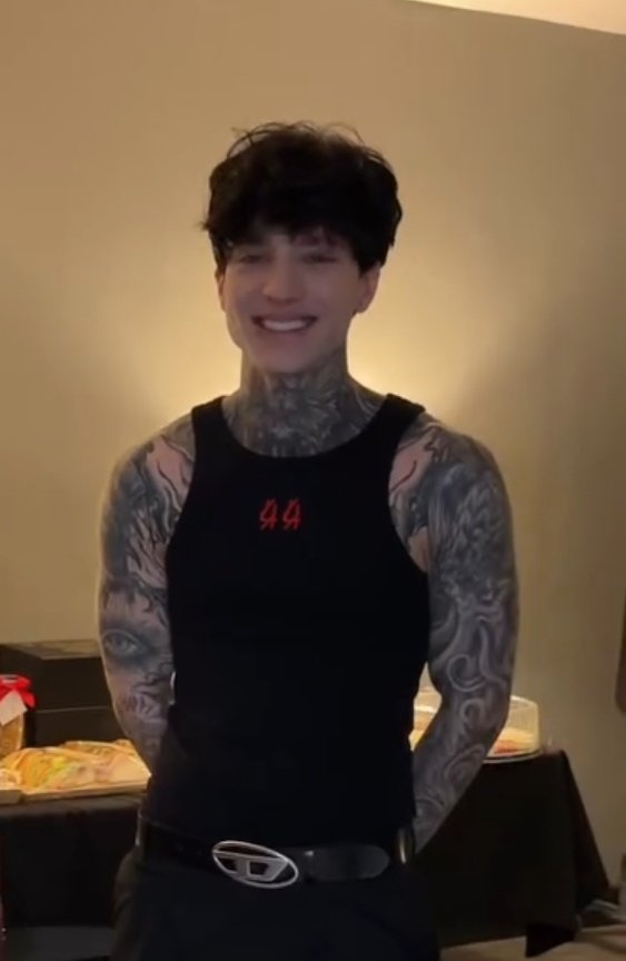 Clark 🩸 tweet media