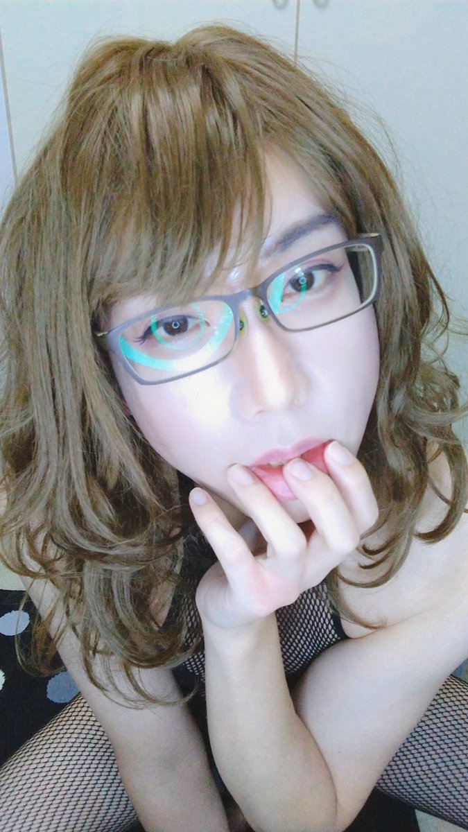 いえやす tweet media