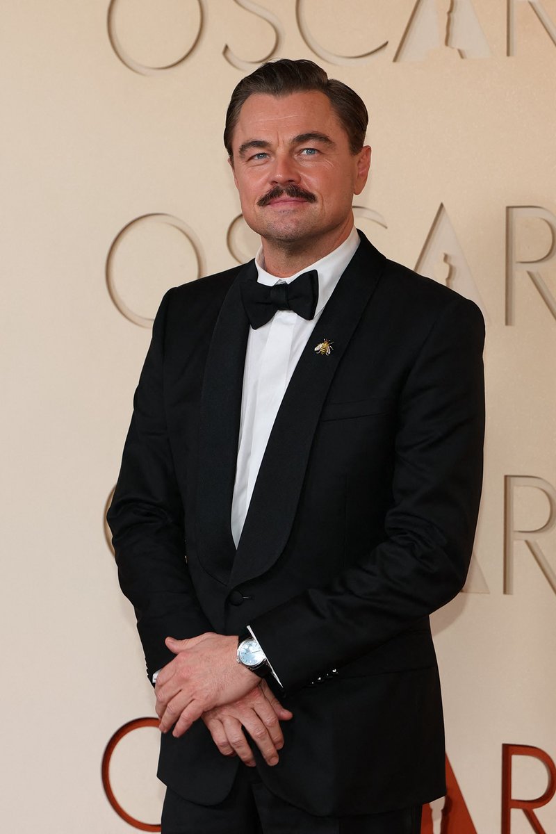 GQMexico's tweet photo. ¡Los #Oscar han iniciado! Jacob Elordi, Leonardo DiCaprio y más en la alfombra roja. No te pierdas los mejores looks: https://t.co/Oly1CYRvra https://t.co/lyKbqTBdyx