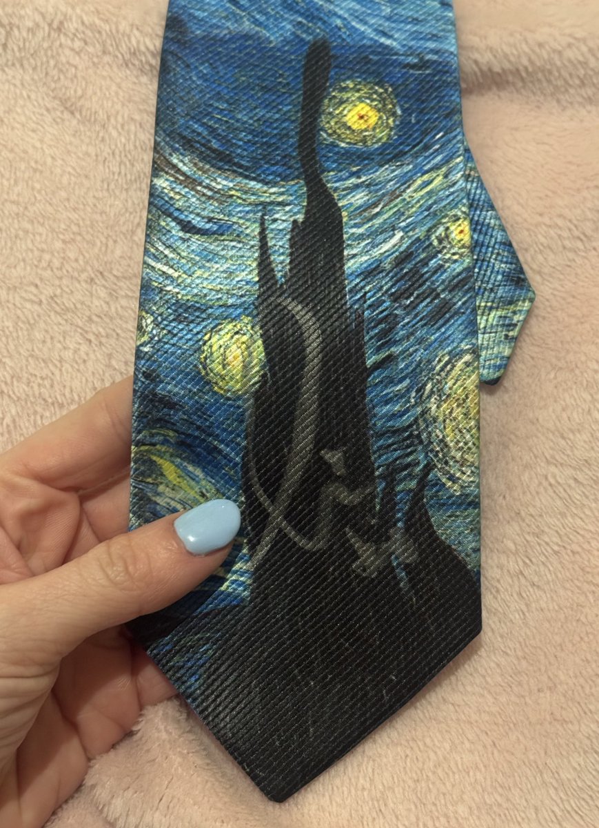 La corbata de Van Gogh ❤️‍🔥 tweet media
