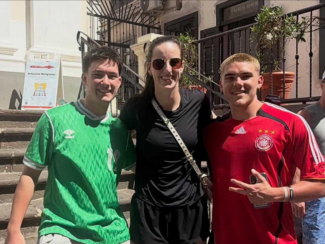 caitlin clark source tweet media