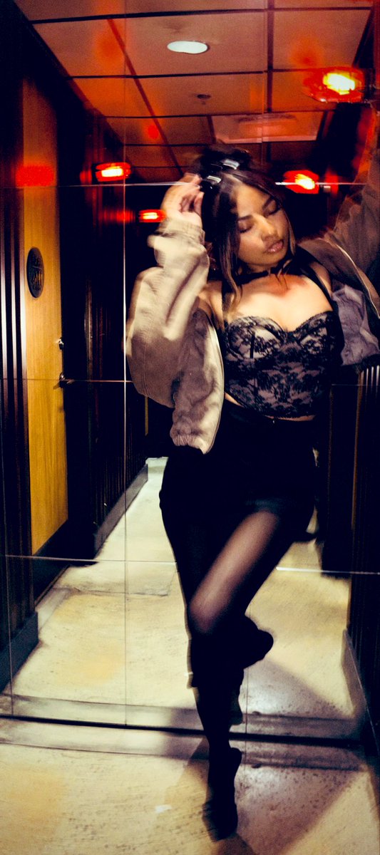 BrieMalan tweet media