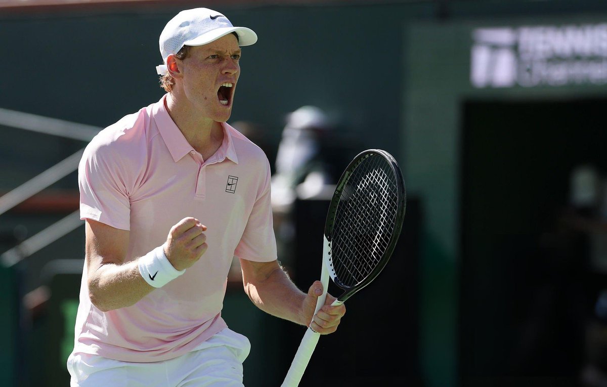🏆🇮🇹 ¡CAMPEÓN!

Jannik Sinner derrotó en la final a Daniil Medvedev por 7-6 (6) y 7-6 (4) para consagrarse en el Masters 1000 de Indian Wells.

🦊🥕