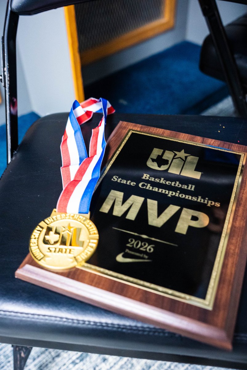 @theisaakhayes tweet media