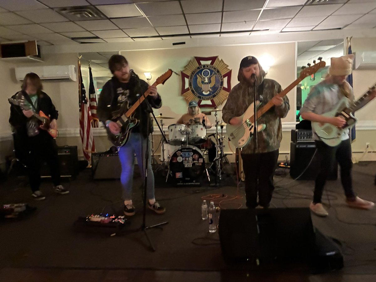 yoshi 🍓🦇 tweet media