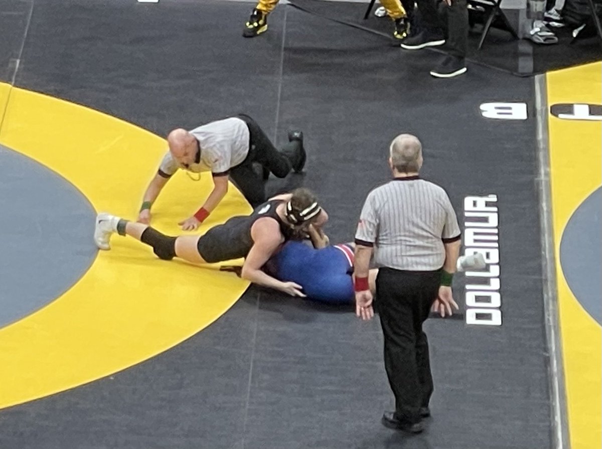 Perry Athletics tweet media