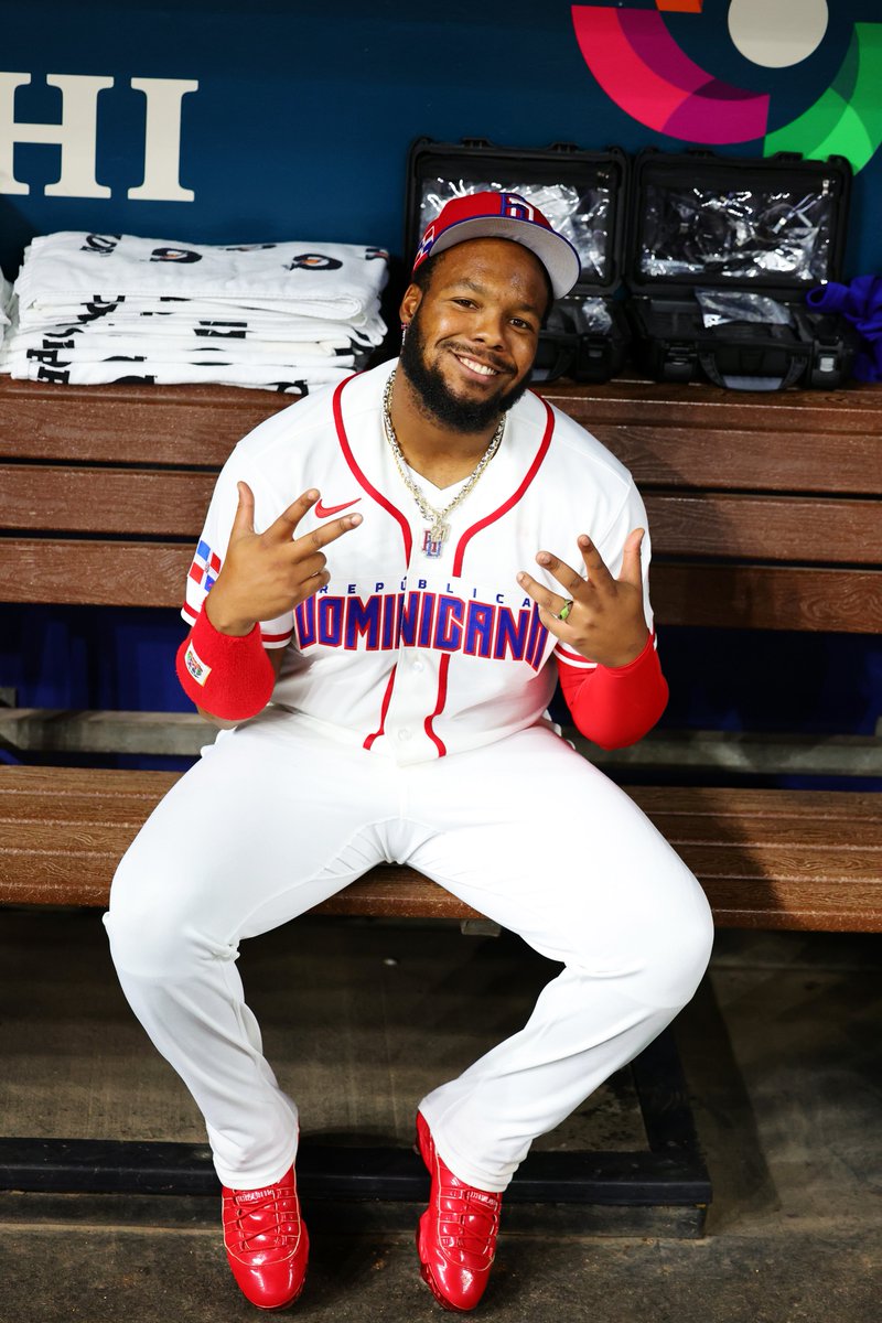 Toronto Blue Jays tweet media