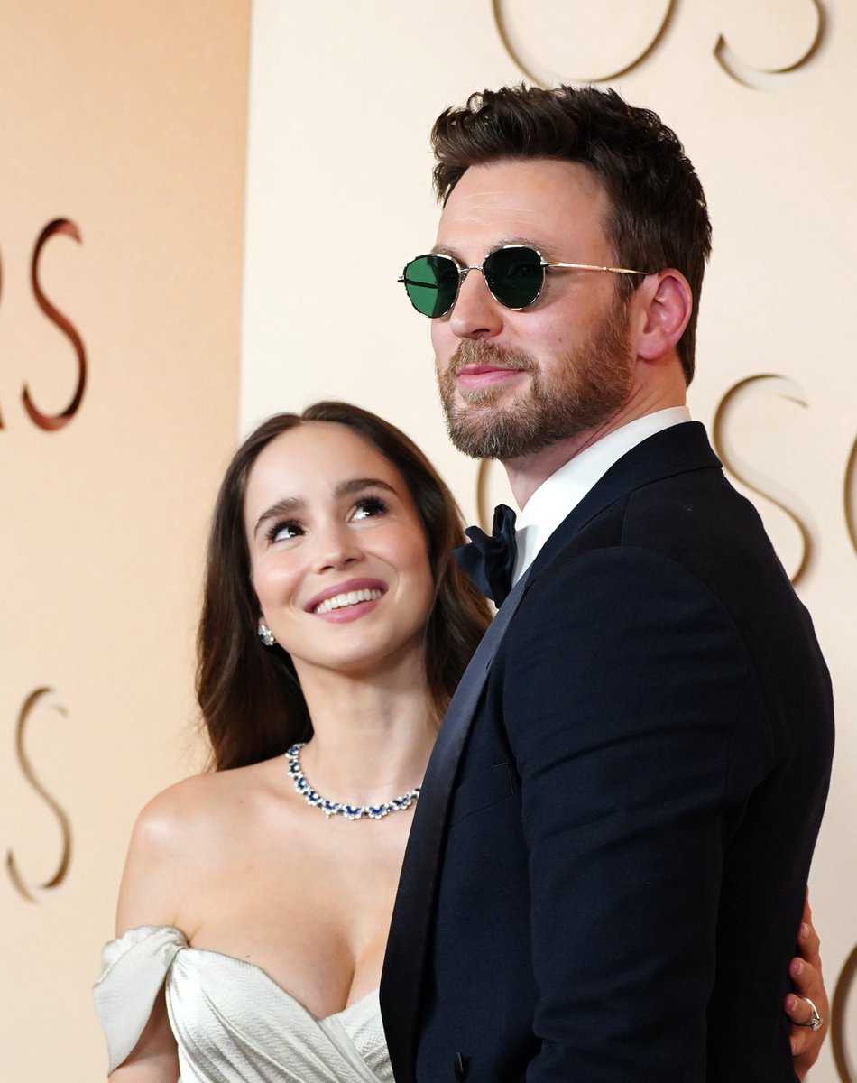 Chris Evans Archive tweet media