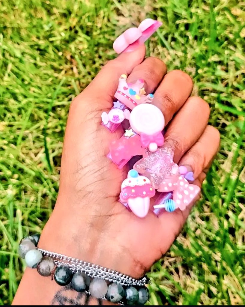 🦄ⅅeLⁱʳⁱ₳ ⅅᵒˡˡᵖᵃʳᵗˢ 🇺🇸🩰☂︎ tweet media