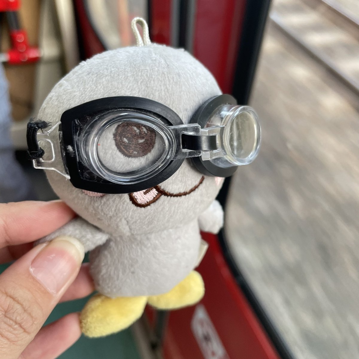 nseok_'s tweet photo. yongdol lebih milih keliling jogja pake motor lalu krl ke solo drpd ikut bapaknya pake first class ke argentina #merakyat https://t.co/VUuTj39Xah