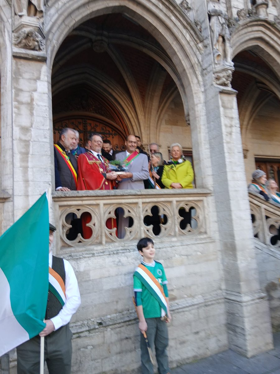 TheCrescentLmk's tweet photo. Limerick takes centre stage in Brussels for St. Patrick’s Day celebrations https://t.co/Kfy8lA6WrD https://t.co/qsgqsuPE9D