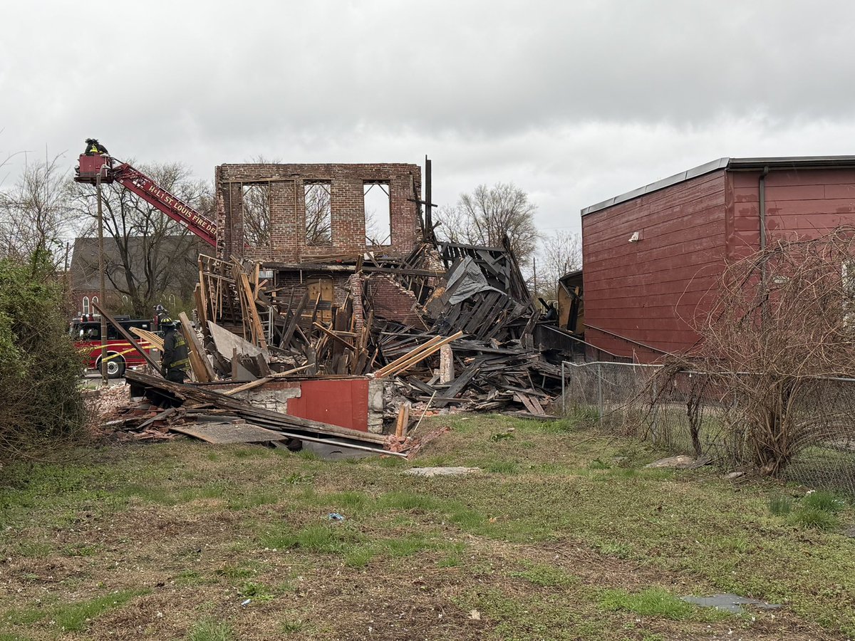 St. Louis Fire Dept tweet media