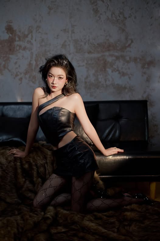 Clara Frost tweet media