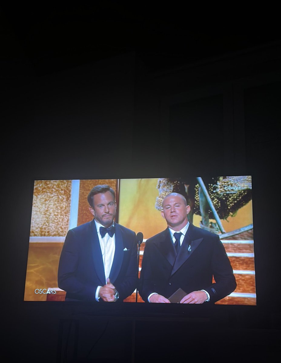 | Maxence | tweet media