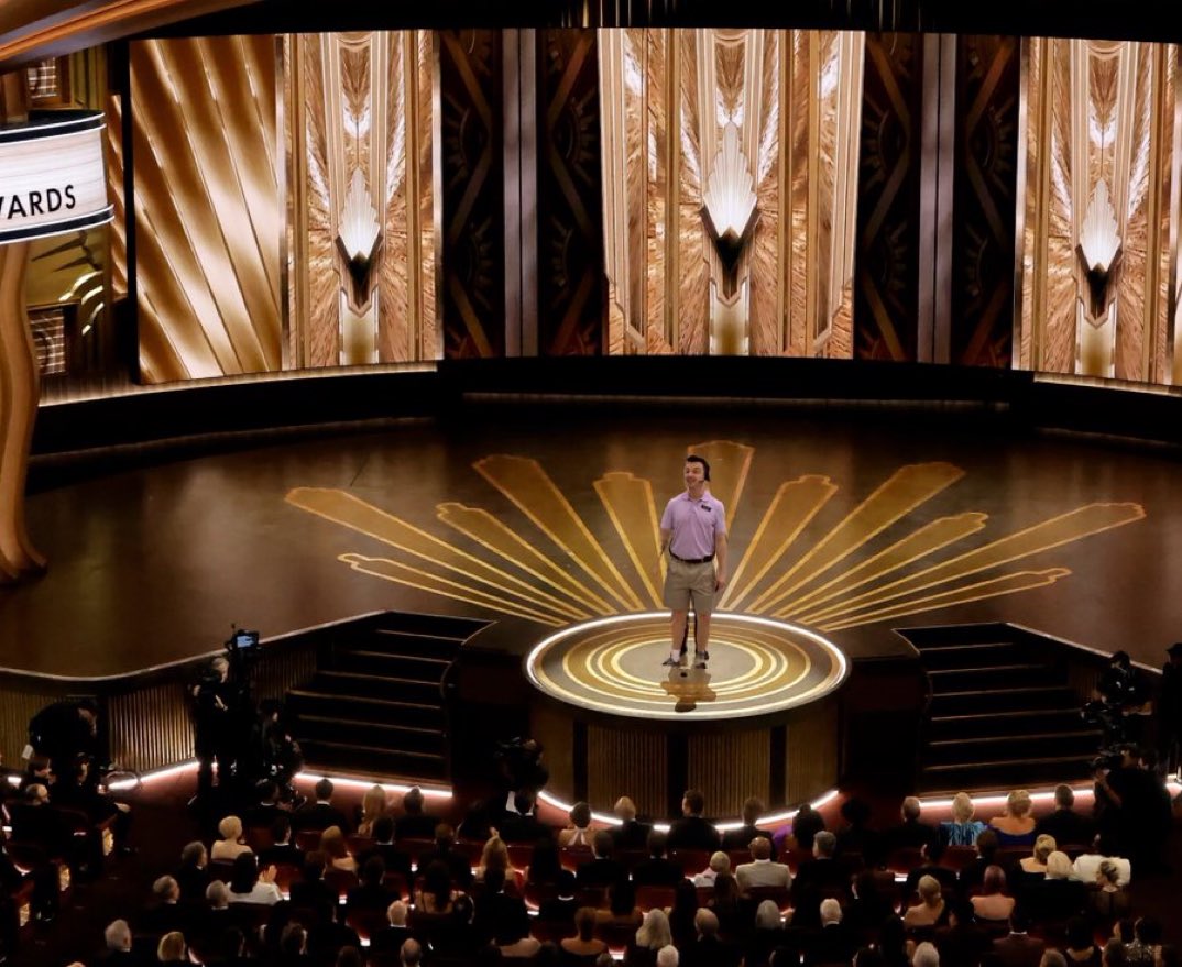 IS THAT MICKEY MILKOVICH AT THE OSCARS?
