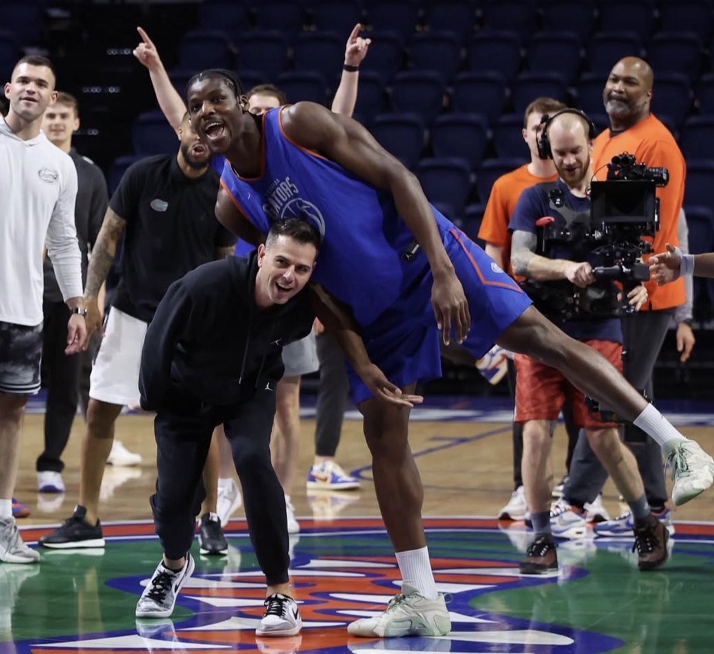 Florida Gators tweet media