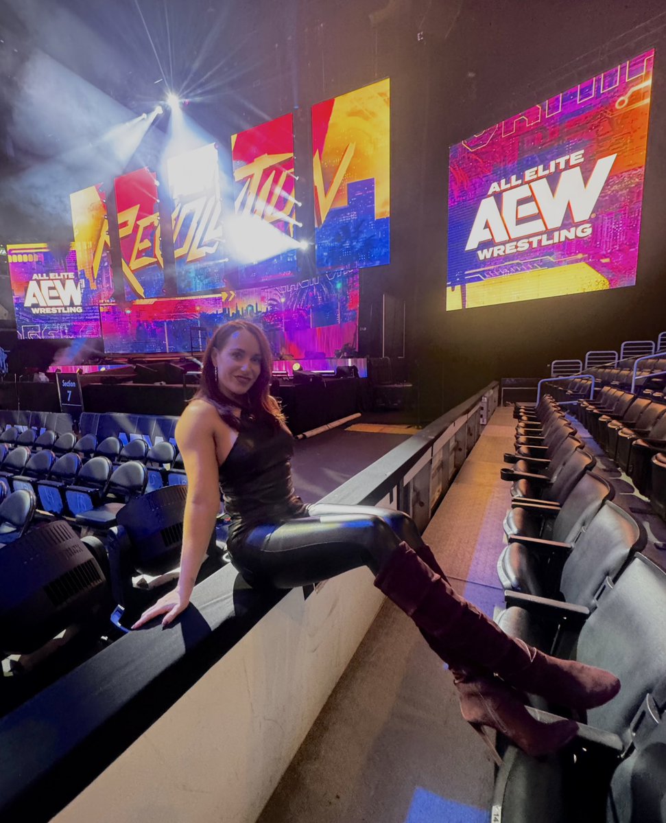 Simone Williams tweet media