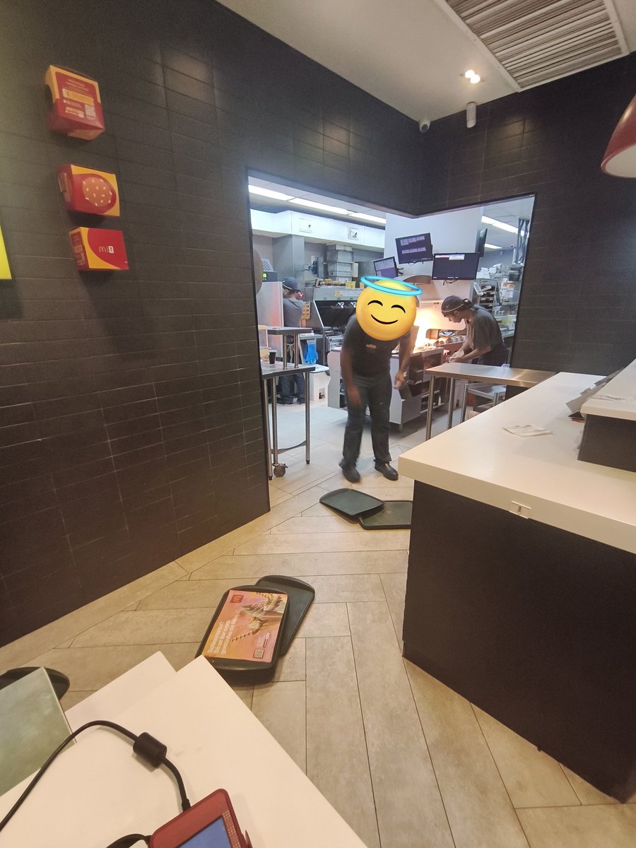 heterossexual não praticante 😁 tweet media