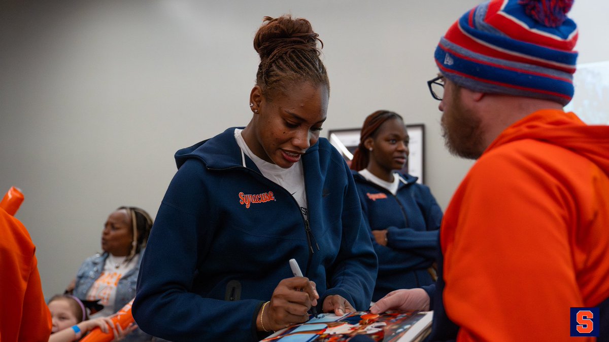 Syracuse Women's Basketball tweet media