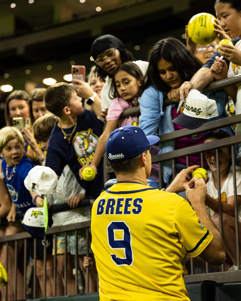 New Orleans Saints tweet media