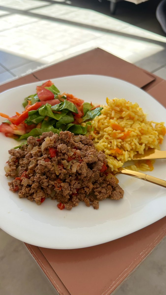 Andre 🐣 tweet media