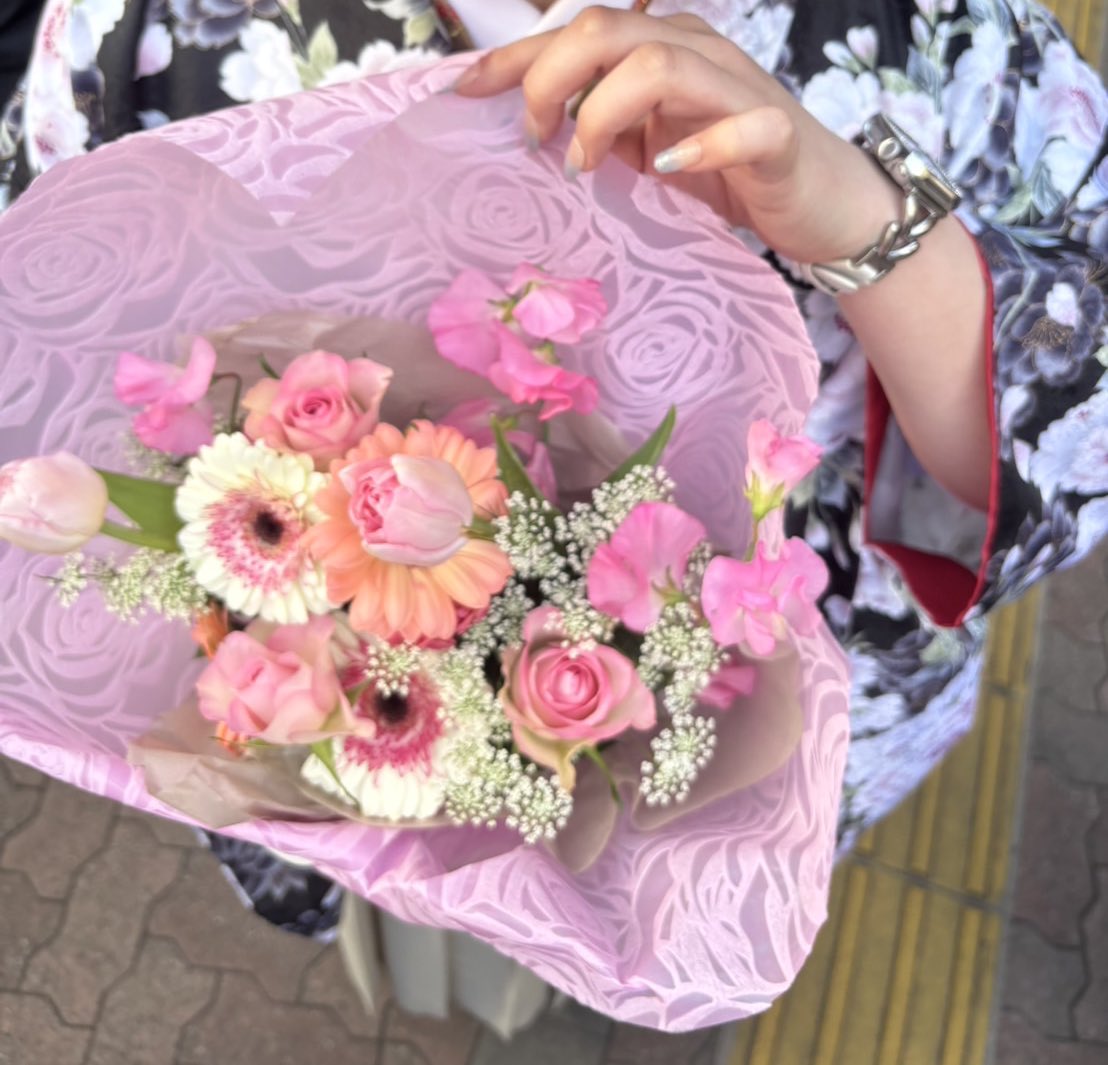 あすゥ tweet media