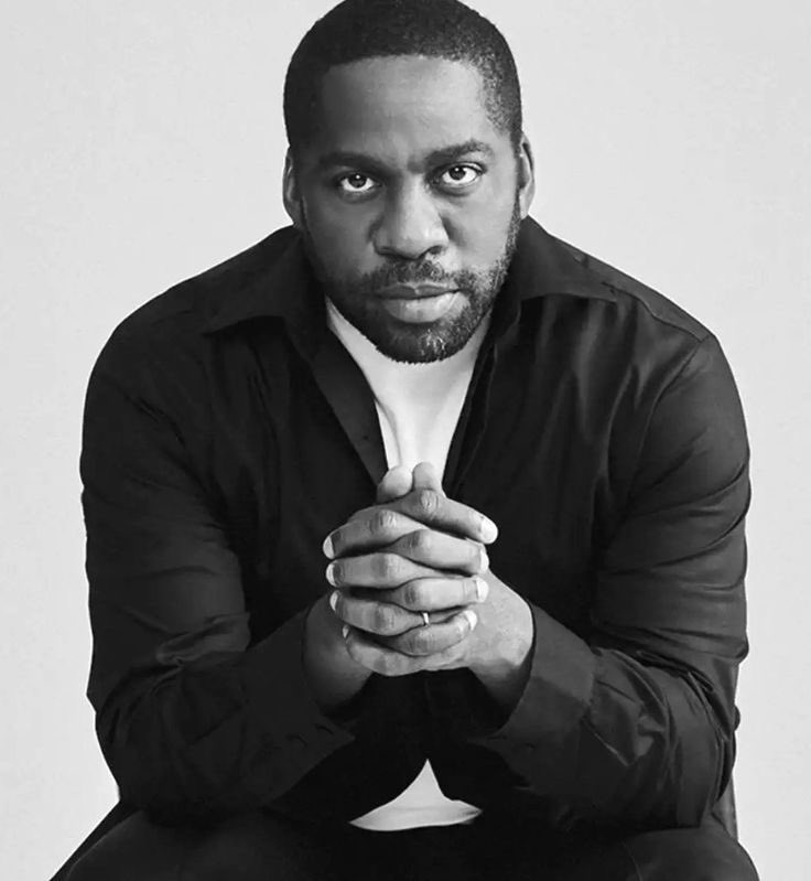 sarah ✡︎ tweet media