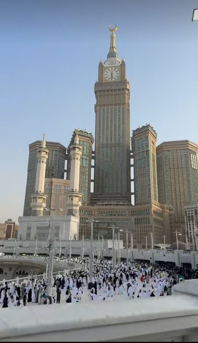 Warship99's tweet photo. ليلة ٢٧
اللهم انك عفو كريم تحب العفو فاعفُ عنّا
#ليله_٢٧ #مكه_المكرمة #تركي_المشيقح @TMetaib https://t.co/U2C65CCyA6