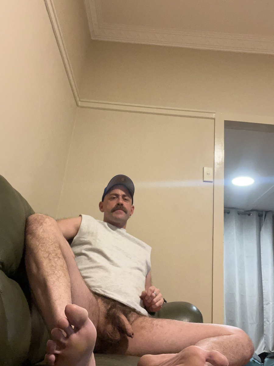 HairBearEverywhere tweet media